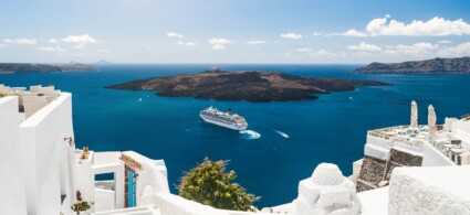 Boat Tours and Cruises in Santorini